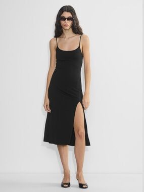 NWOT Aritzia Wilfred color Black New Dreamweaver Strappy Drapey Dress